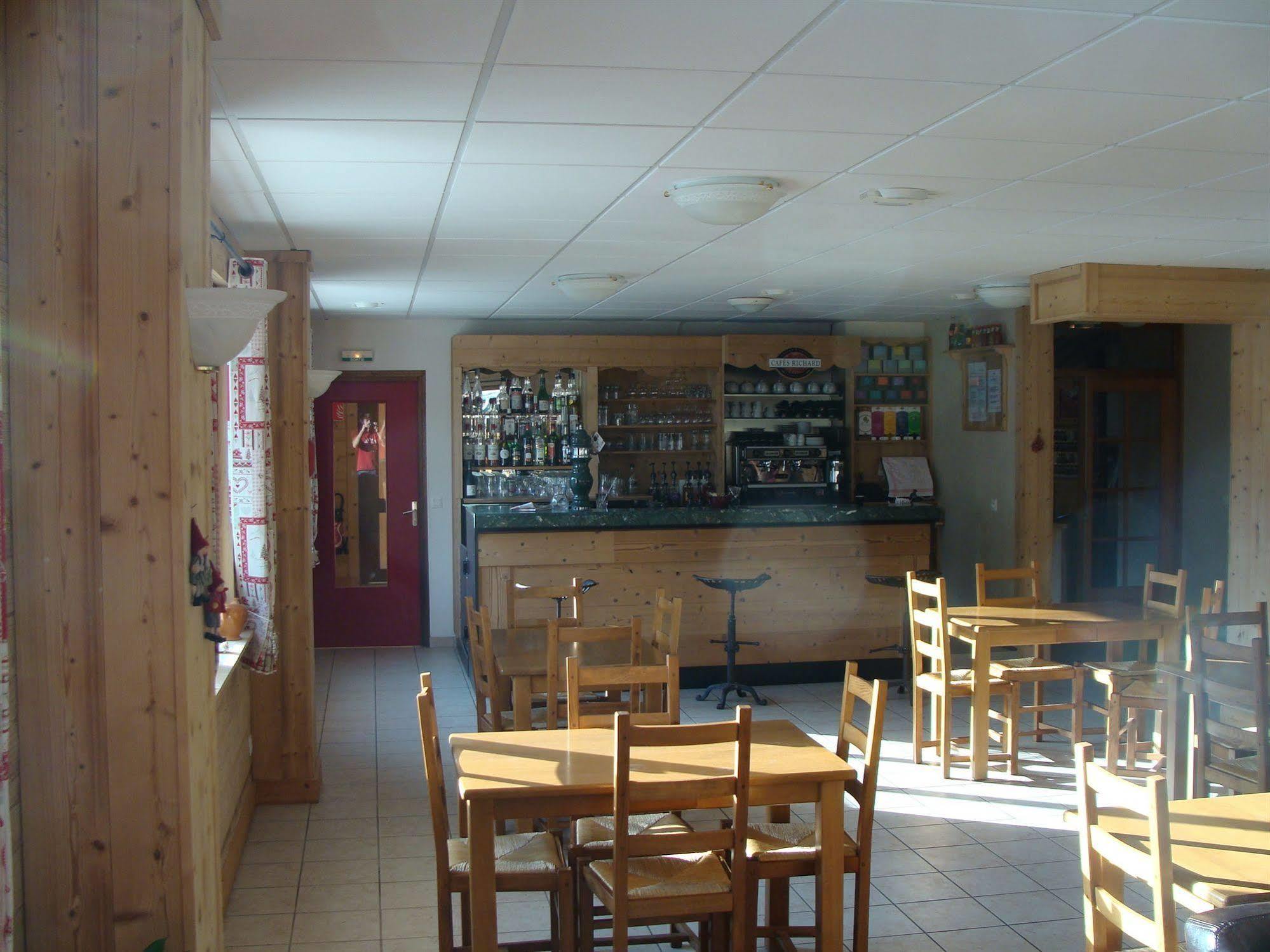 Hotel Restaurant L'Outa Termignon Exterior foto